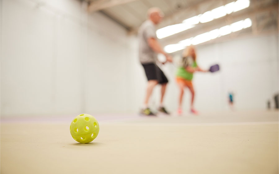 How to Play Pickleball: A Guide for Beginners