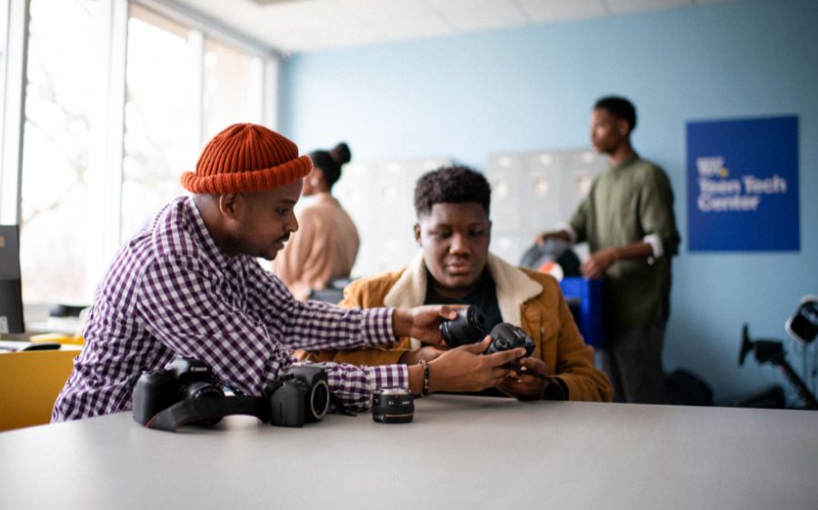 teen tech center - photography news post